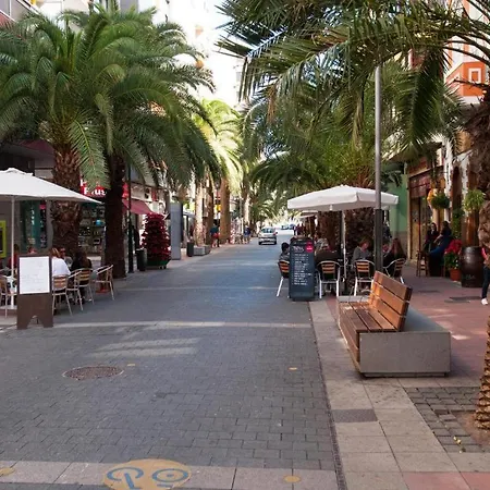 Coqueto A 50 Metros De La Playa *