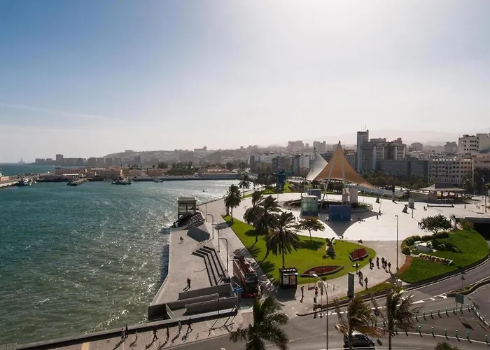 Coqueto A 50 Metros De La Playa